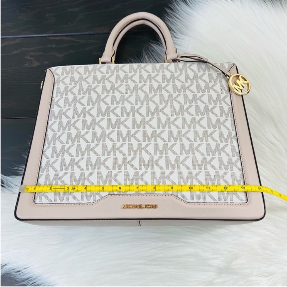 Daily sale MK NWOT MICHAEL KORS JESSIE LG TOTE VANL/SFTPINK.